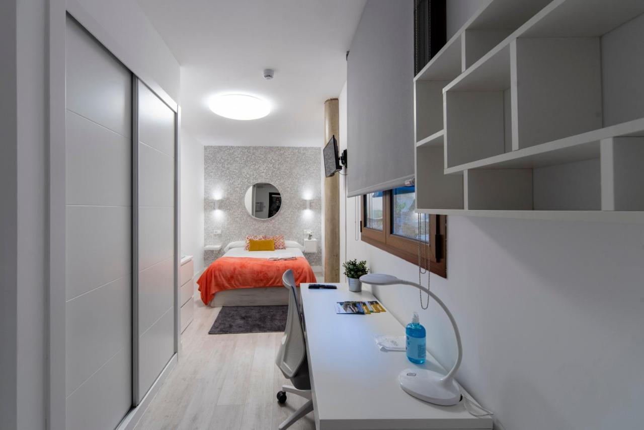 Vizcainos Home Away เซโกเวีย ภายนอก รูปภาพ