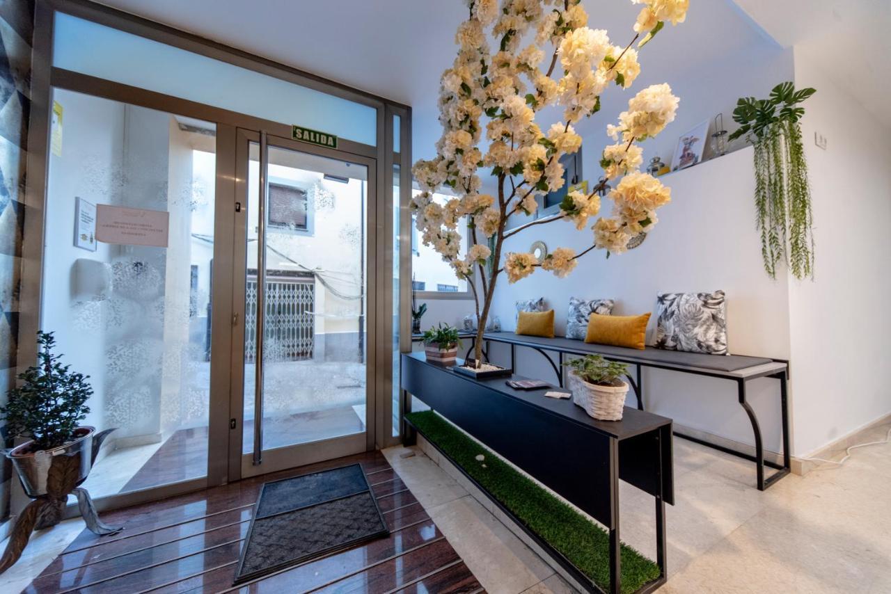 Vizcainos Home Away เซโกเวีย ภายนอก รูปภาพ