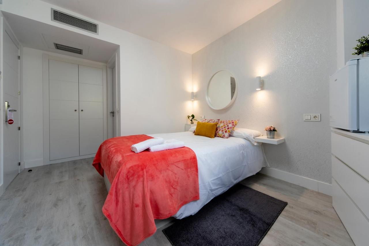 Vizcainos Home Away เซโกเวีย ภายนอก รูปภาพ