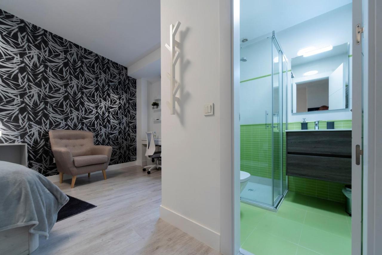 Vizcainos Home Away เซโกเวีย ภายนอก รูปภาพ